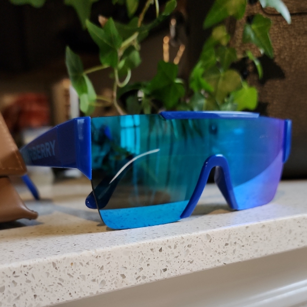 Kids Burberry Vibrant Blue Shield Sunglasses